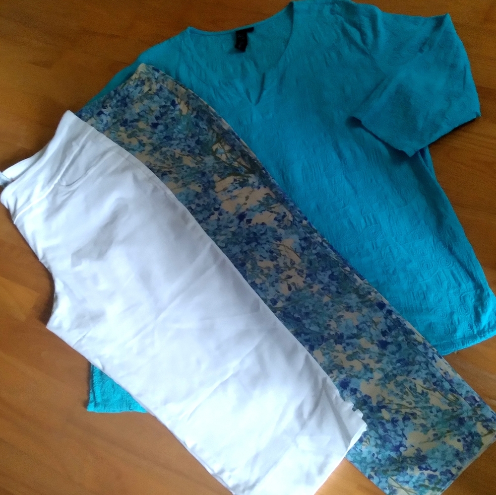 Summer Bundle Turquoise Tunic White & Floral Print Cropped Pant‎ Womens Large 10